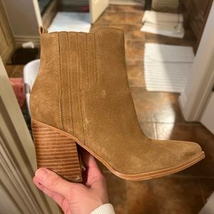 Marc Fisher Oshay Pointed Toe Booties
